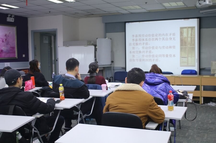 上海人大人學(xué)院上課圖集