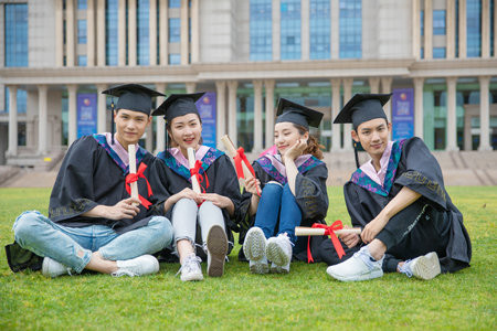 上海師范大學(xué)金融專碩一般安排什么時(shí)候面試？