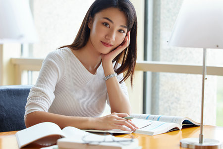 中國社會(huì)科學(xué)院研究生院高級(jí)研修班報(bào)考條件，怎么報(bào)考？