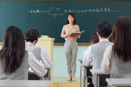 看看你符合吗？法国布雷斯特商学院国际博士报考条件