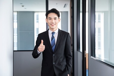 國外免聯(lián)考碩士畢業(yè)需要論文答辯嗎？