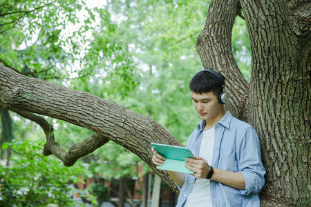 动物营养与饲料科学在职研究生学费一览表2025年！一年多少钱？