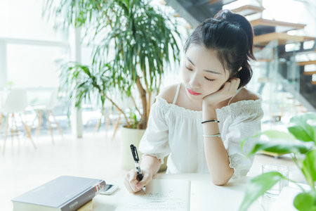 2025年法学在职博士学费学制详解！