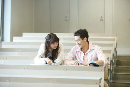 口腔医学非全日制研究生学费一览表2025年！一年多少钱？