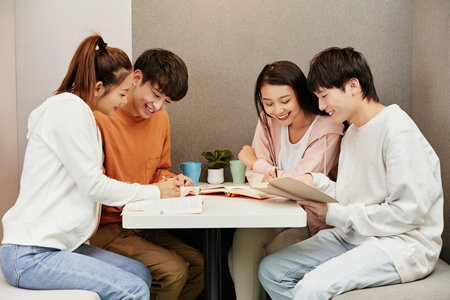 南京藝術(shù)學(xué)院非全日制研究生報(bào)考條件2025年