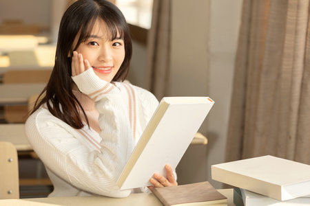 上海海事大學(xué)同等學(xué)力申碩報名入口2025年