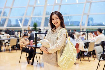 2026英國格魯斯特大學國際碩士學費學制詳解