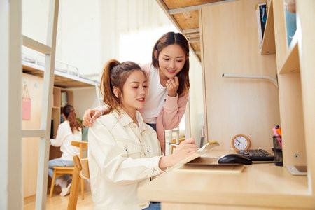 2026西班牙內布里哈大學國際博士考試考什么科目？