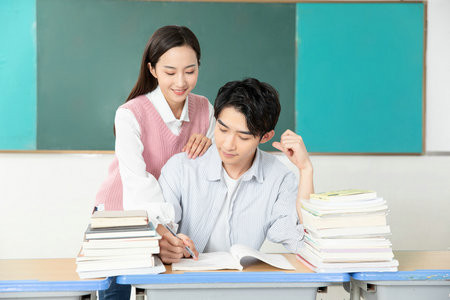 2026重慶理工大學MPAcc考試考什么科目？