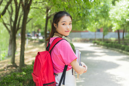 2026云南師范大學金融專碩考試考什么科目？