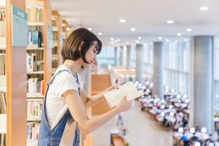 2026山東建筑大學MEM考試考什么科目？