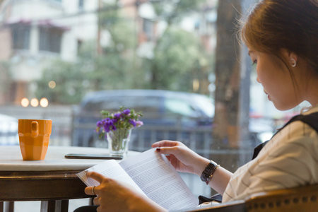 2026上海師范大學(xué)非全日制研究生考試考什么科目？