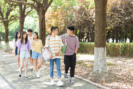 國際工商管理碩士（IMBA）中外合辦報(bào)名及考試時(shí)間2026