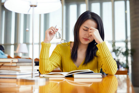 2026中國社會(huì)科學(xué)院研究生院非全日制研究生考試考什么科目？