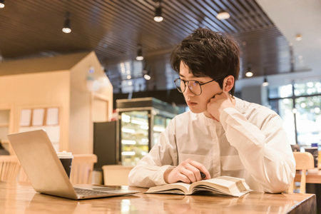 2026合肥工業大學MEM考試考什么科目？