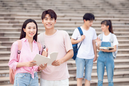 美國渥太華大學在哪里報名？