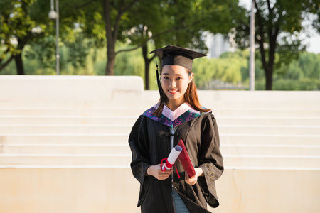 甘肅中醫(yī)藥大學(xué)在職研究生報(bào)名入口詳解！