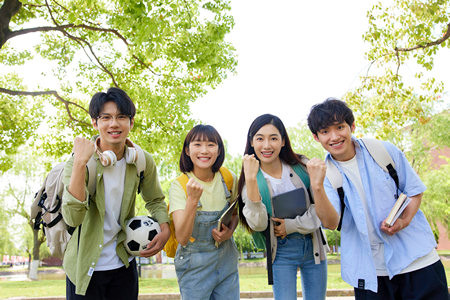 合肥工業大學在職研究生在哪里報名？
