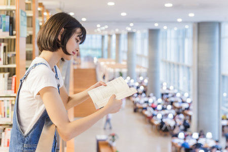 大連理工大學(xué)MBA如何才能參加復(fù)試？