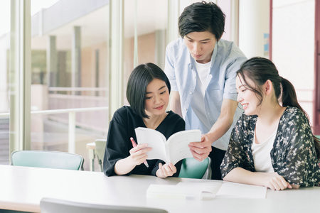 參加江西科技師范大學非全日制研究生復試需要滿足什么條件？