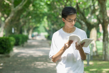 怎么才能參加中山大學EMBA的復試？
