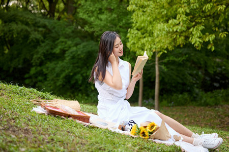 參加天津商業(yè)大學(xué)非全日制研究生復(fù)試需要滿足什么條件?