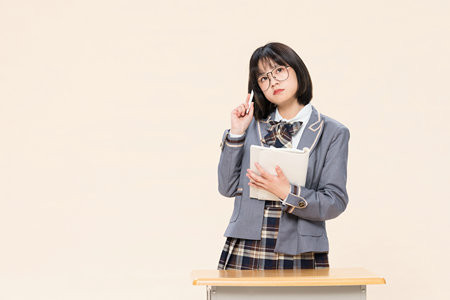 參加中歐國際工商學(xué)院非全日制研究生復(fù)試需要滿足什么條件？