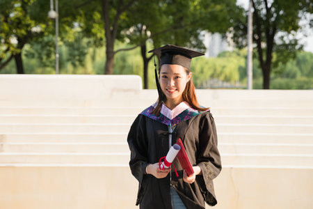 廣東財(cái)經(jīng)大學(xué)金融專碩復(fù)試時(shí)間及流程！