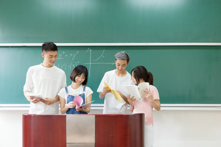 南京財(cái)經(jīng)大學(xué)MPA幾月份出成績(jī)?