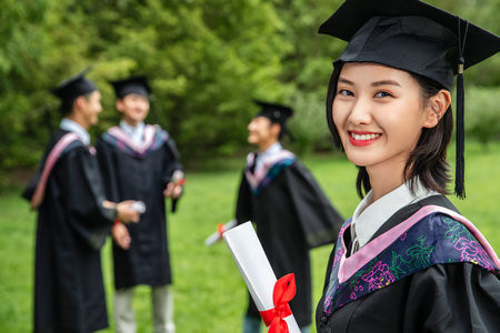 蘭州財經(jīng)大學(xué)MPA考試成績?nèi)绾尾樵儯?></a></dt>                                    <dd class=