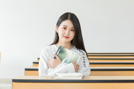 新疆財經(jīng)大學(xué)MPA分?jǐn)?shù)線每年是固定的嗎?