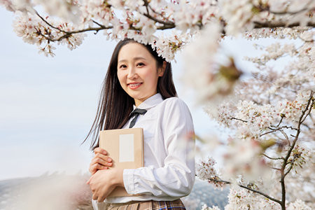 延安大學非全日制研究生過了線就能上嗎？