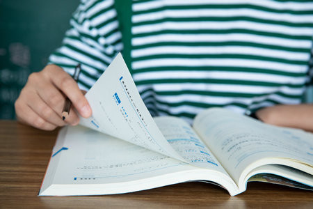 杭州電子科技大學金融專碩分數線什么時候出?