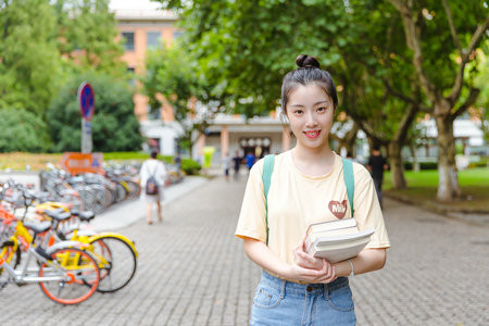 江蘇大學MPAcc分數線什么時候出？