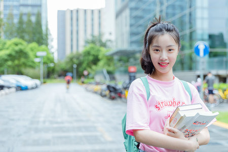 重慶理工大學MPAcc分數線每年一樣嗎？