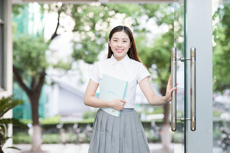 中國勞動關(guān)系學(xué)院MPA分數(shù)線每年一樣嗎？