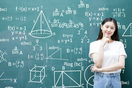 沈陽建筑大學MPAcc分數線每年一樣嗎？