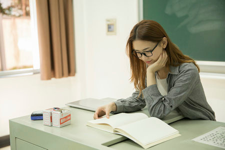 關于西南政法大學非全日制研究生調劑流程的詳細介紹！