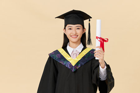 中山大學金融專碩一般幾月份開始調劑？