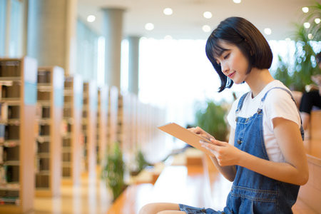 中央民族大學(xué)金融專碩調(diào)劑一般是幾月份？