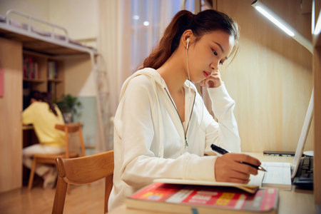 滿足什么條件才能參加天津財經大學EMBA的調劑？