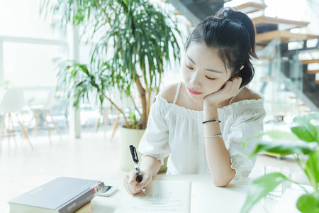 2025年蘇州科技大學(xué)在職研究生招生簡(jiǎn)章