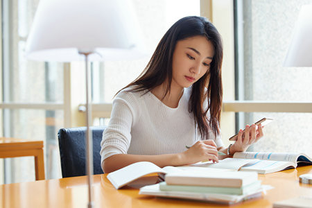 2025年東北石油大學(xué)在職研究生招生簡章