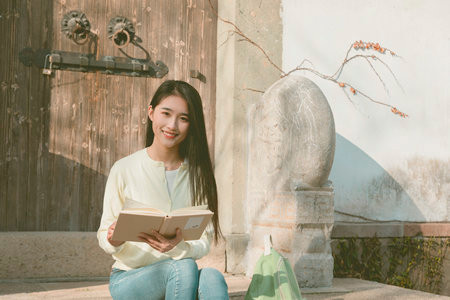 2025年中南財經政法大學在職研究生招生簡章