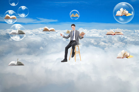 詳解！維克加泰羅尼亞中央大學(xué)國際碩士招生信息