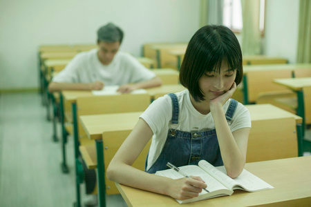 2026年河北經(jīng)貿(mào)大學非全日制研究生招生簡章