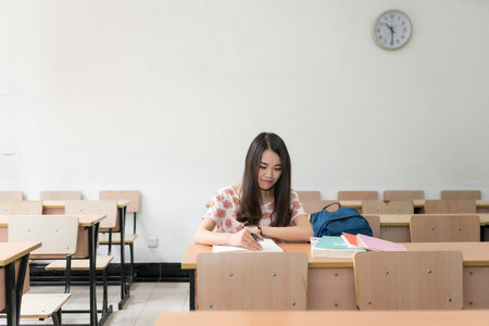 2026年西安外國語大學(xué)非全日制研究生招生簡章