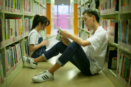 2026年武漢科技大學(xué)在職研究生學(xué)制學(xué)費(fèi)一覽表