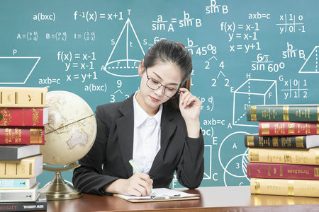 2026年內(nèi)蒙古財經(jīng)大學(xué)在職研究生學(xué)制學(xué)費一覽表