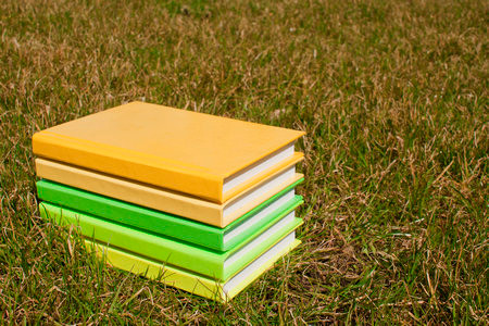 2026法國亞眠高等商學院國際博士招生對象有哪些？